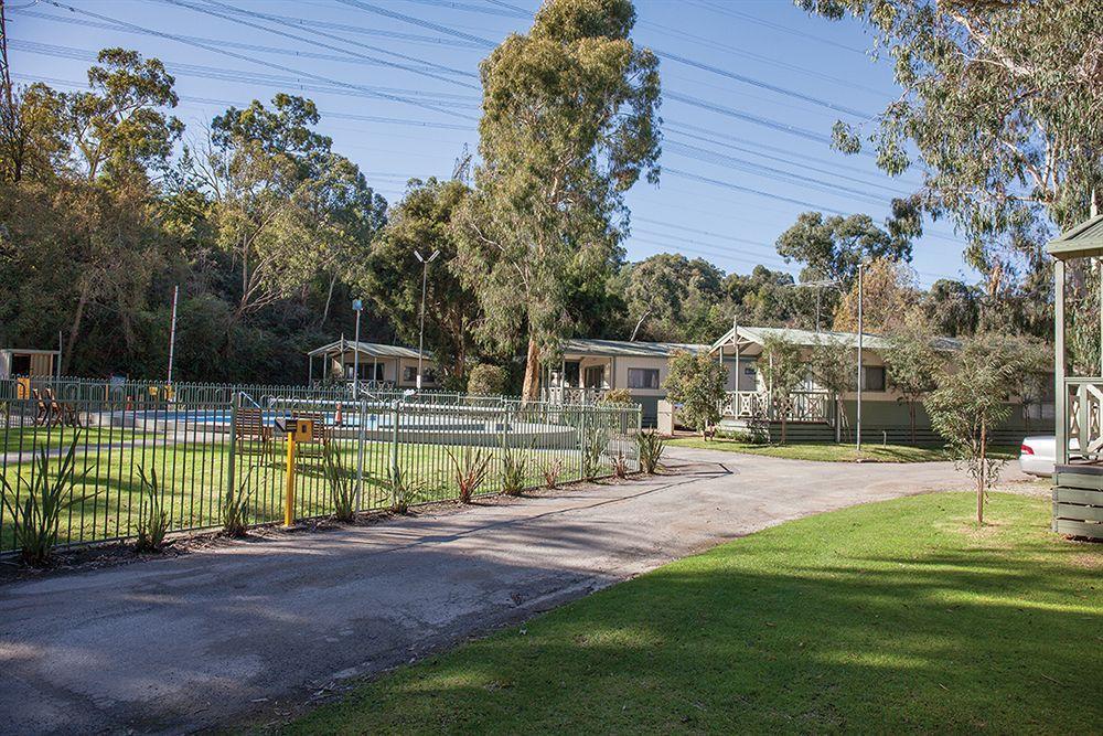 Crystal Brook Tourist Park Hotel Doncaster East Exterior photo